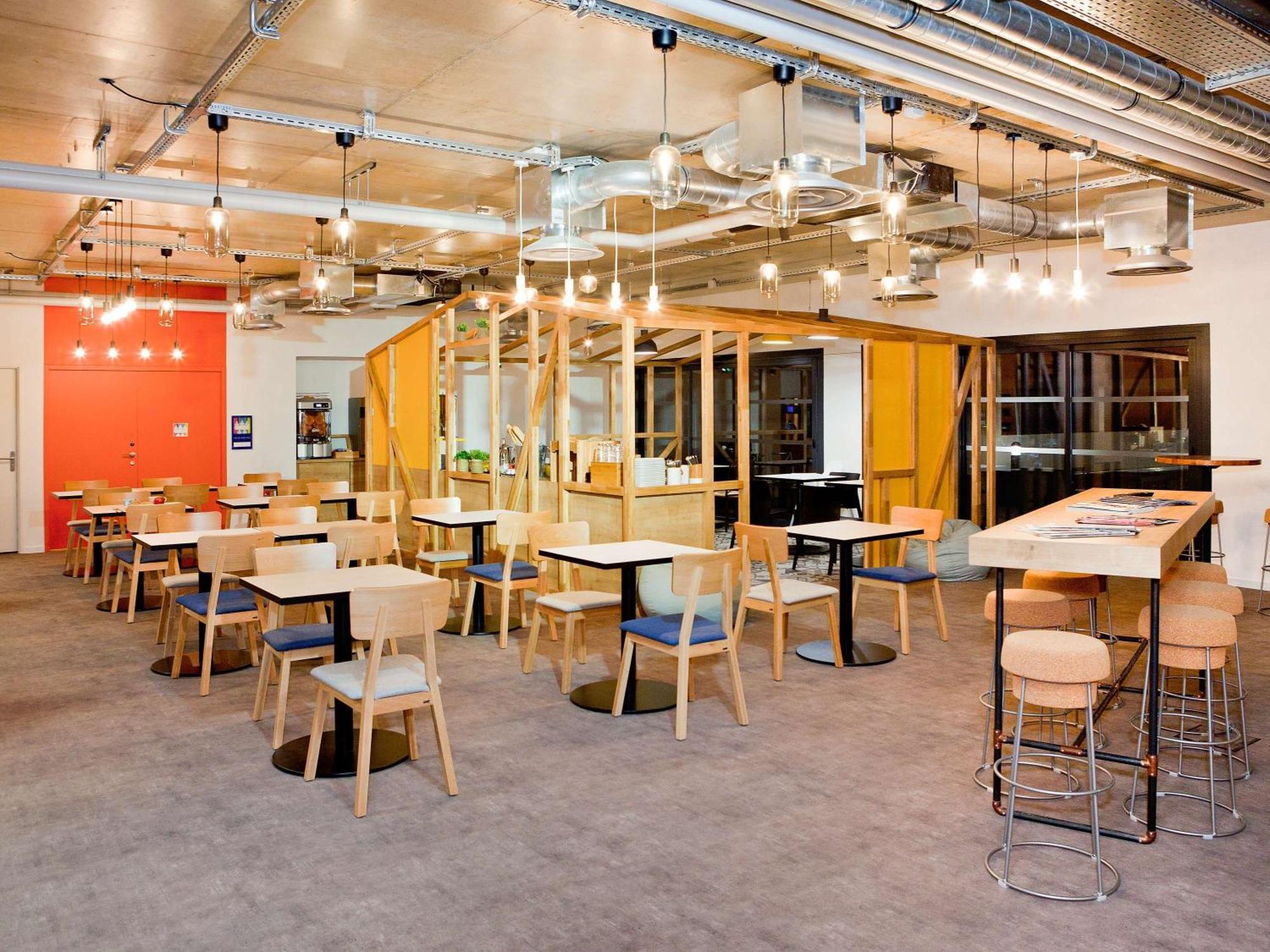 Ibis Styles Chalons En Champagne Centre Hotel ภายนอก รูปภาพ