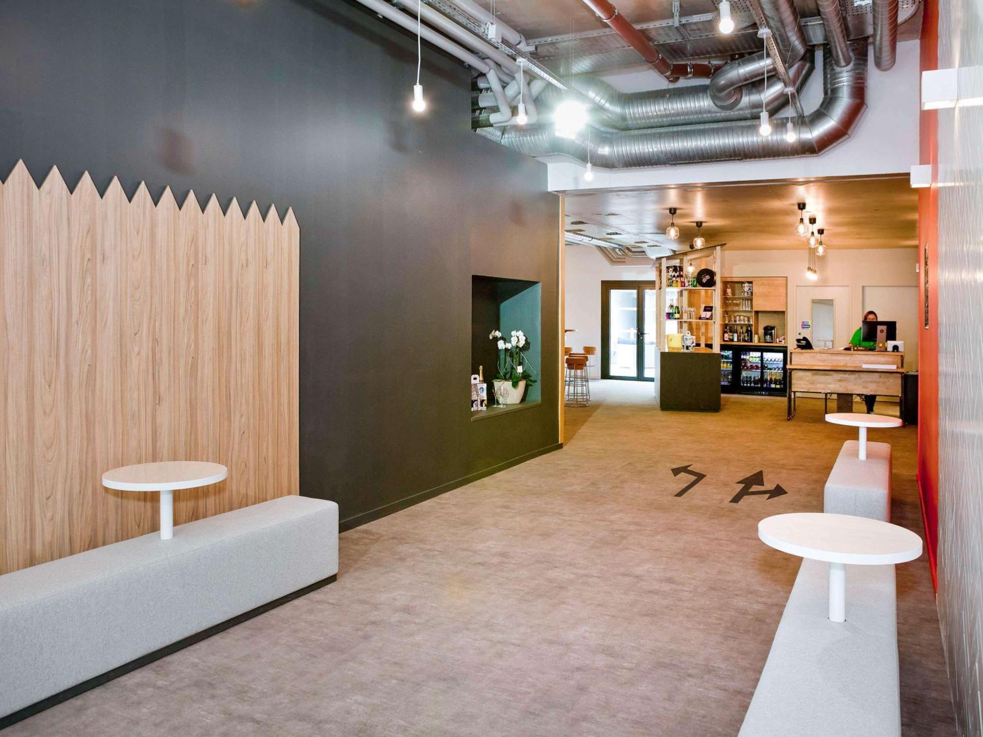 Ibis Styles Chalons En Champagne Centre Hotel ภายนอก รูปภาพ